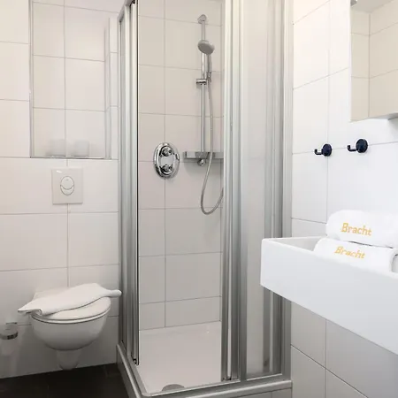 Apartment Appartementhaus Bracht - Kaetemoeh *